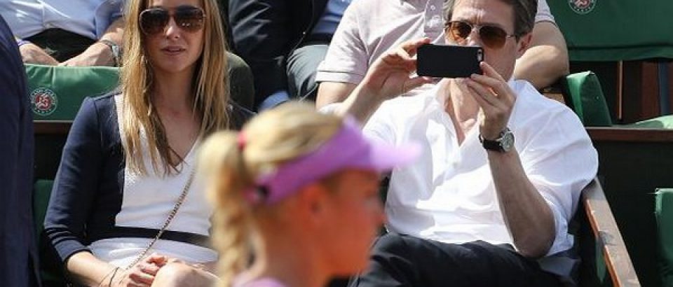 Hugh Grant watched Donna match vs Garcia